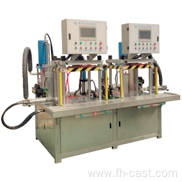 Double-station four-column type 16T wax injection machine